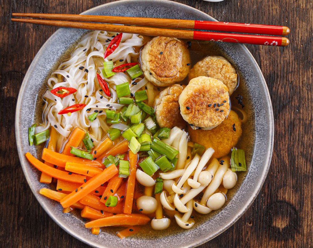 Orientalische Fischsuppe mit Klößchen