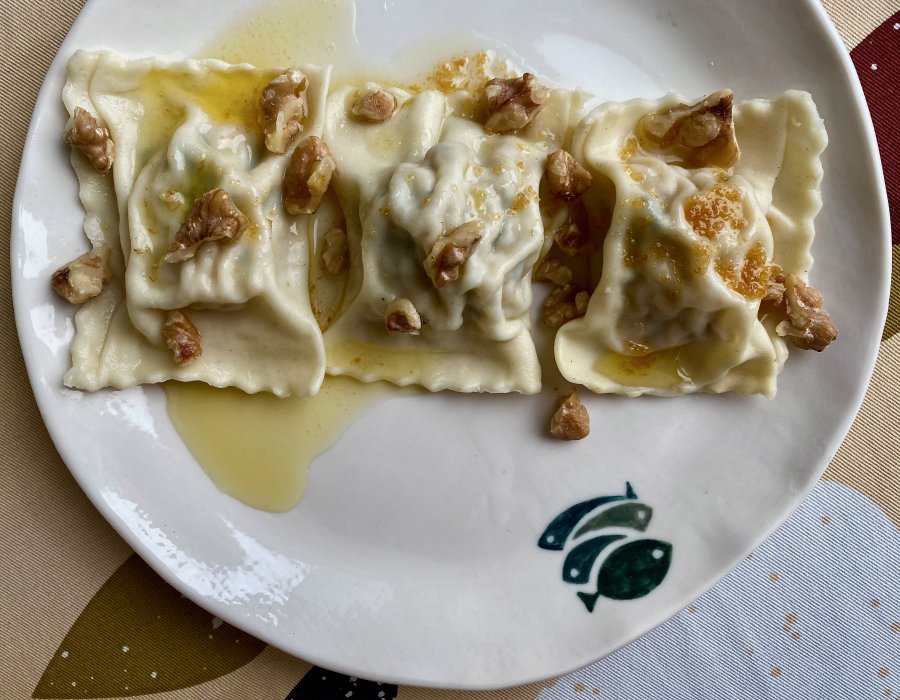 Salmon ravioli